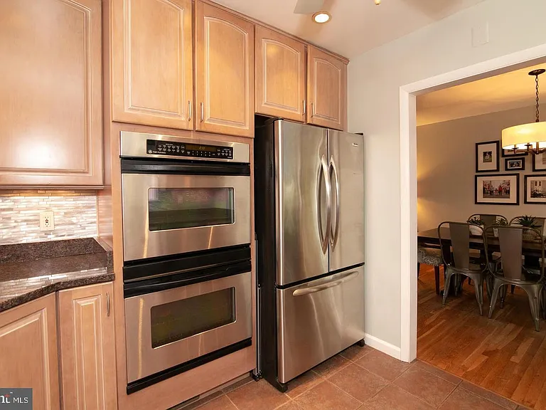 8411 Morey Ln — Photo 38