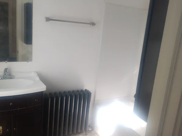 115 W Franklin St, Womelsdorf, PA 19567