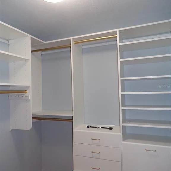270 Belaire Ct — Photo 18