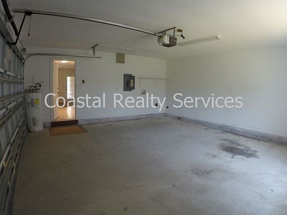 5th image of 619 Parish Blvd