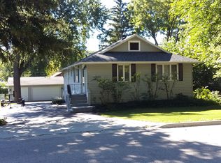 1333 N Harrison St, Algonquin, IL 60102