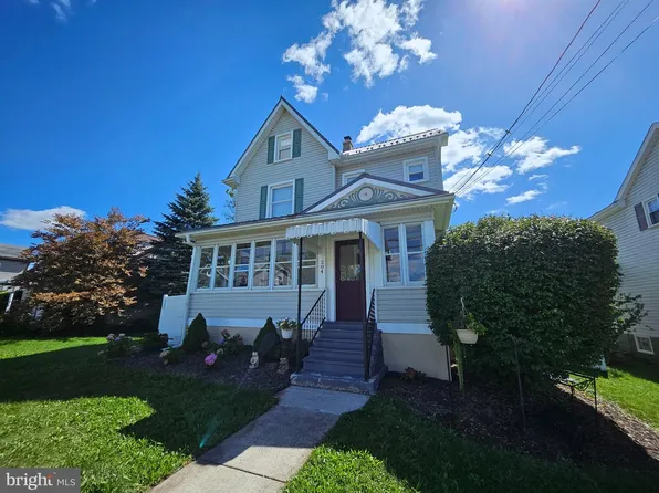 204 Garber St, Hollidaysburg, PA 16648