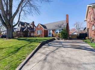 915 Greenleaf Rd, Louisville, KY 40213