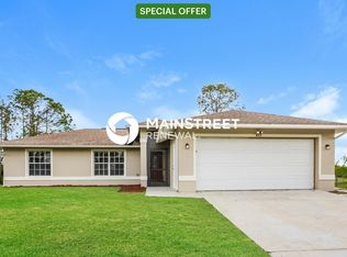822 Albert Ave, Lehigh Acres, FL 33971
