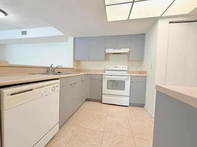 9088 W Atlantic Blvd #523 — Photo 12