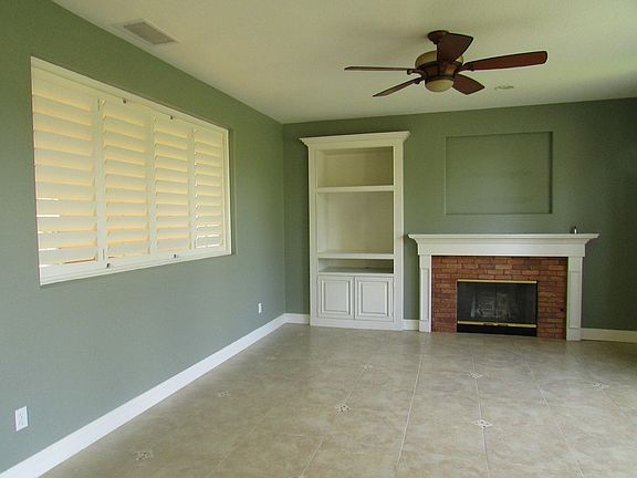 5th image of 1955 Seabreeze St