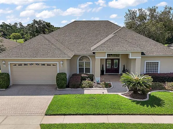 1720 Edgewater Dr, Mount Dora, FL 32757