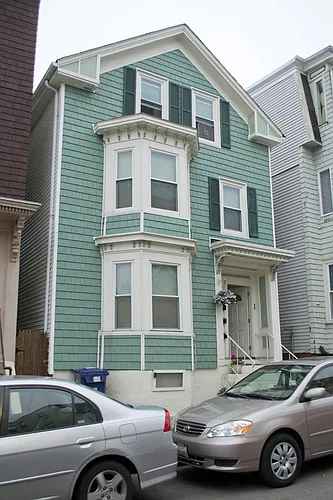 12 Vinton St #1 Photo 1