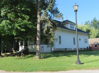 114 N Meridian St, Goldsmith, IN 46045