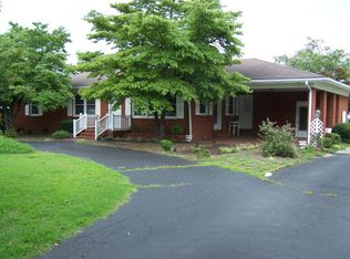 6242 W Washington St, La Grange, NC 28551