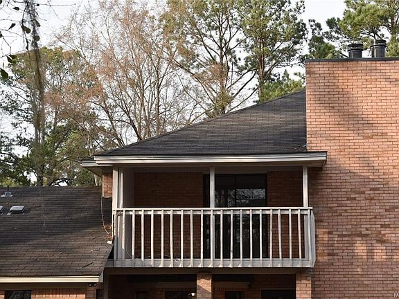 4th image of 201 Knollwood Blvd