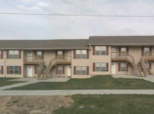 2216 S Leonard Rd APT 46, Saint Joseph, MO 64503