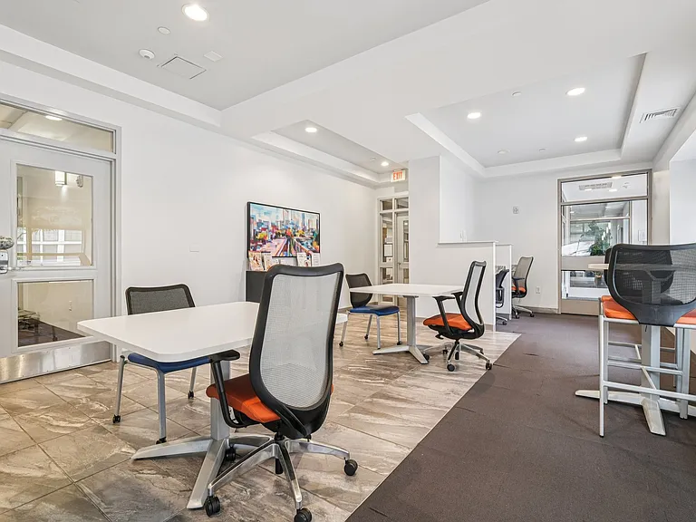 The Exchange Street Apartments — Photo 22