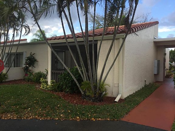3rd image of 2532 Boundbrook Dr S APT 106