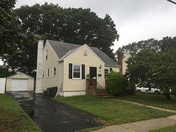 2nd image of 33 Croydon Dr