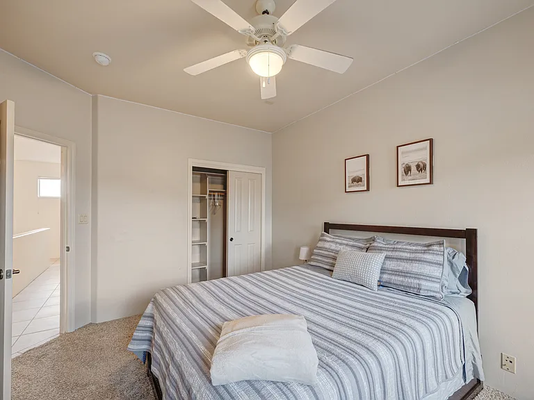 8860 Desert Fox Way NE — Photo 26