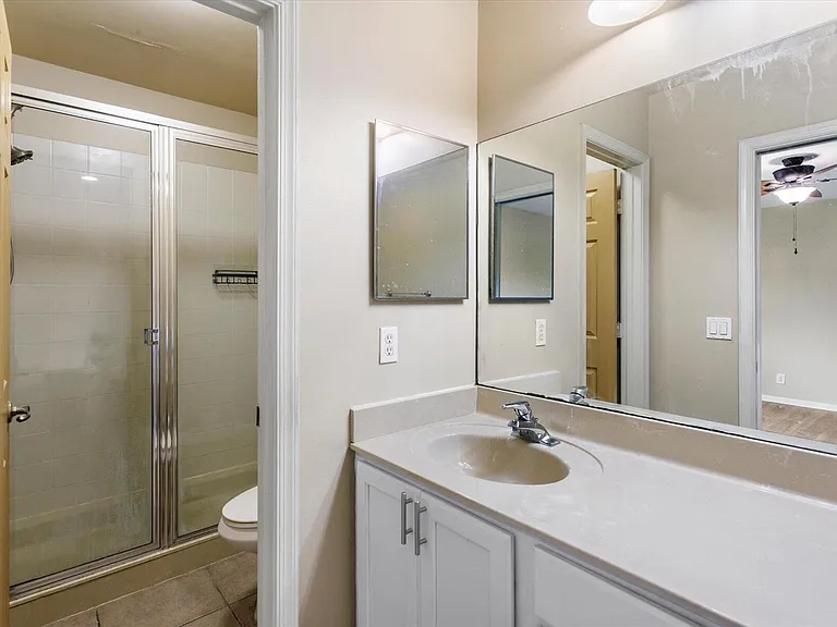 1533 Rialto Dr — Photo 15