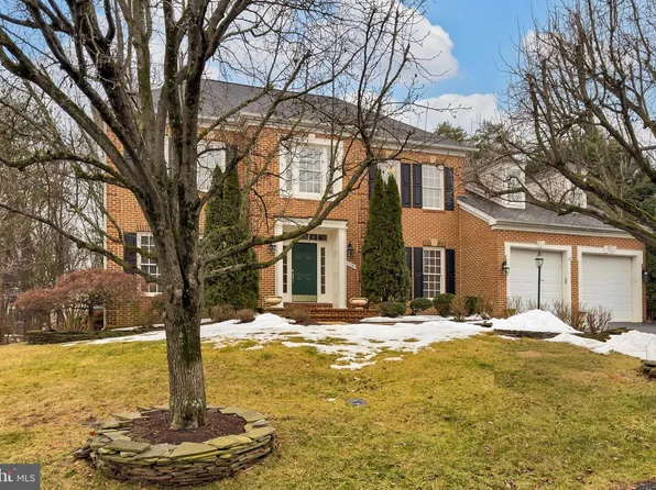 43785 Timberbrooke Pl, Ashburn, VA 20147