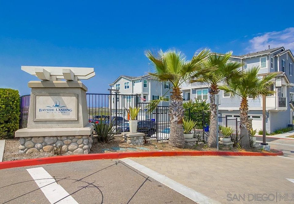 1st image of 527 Sandpiper Way