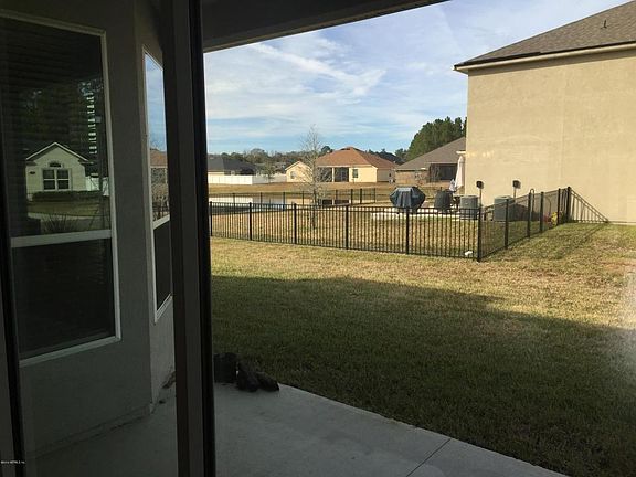 5th image of 554 E Kings College Dr
