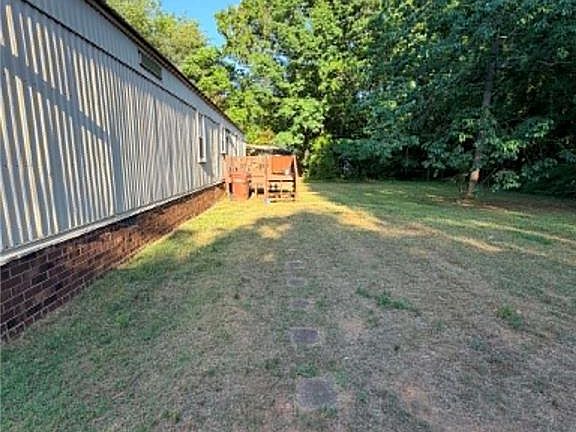 5th image of 2780 Midway Church Rd