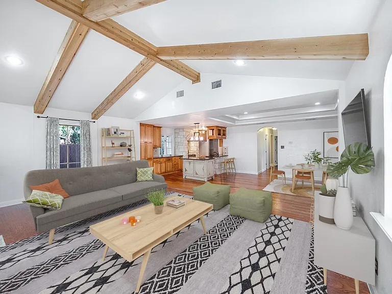 Furnished common areas! (Actual furniture will vary)