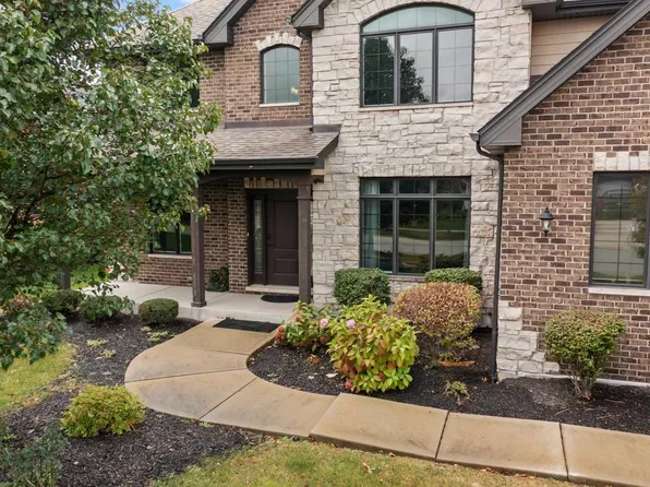 2089 Water Chase Dr, New Lenox, IL 60451