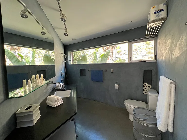 3095 Rambla Pacifico — Photo 11