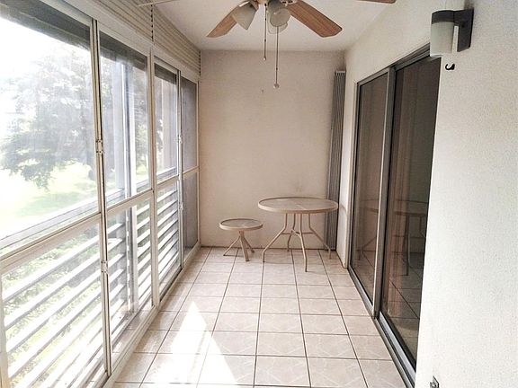 3rd image of 3404 Bimini Ln #3404E3