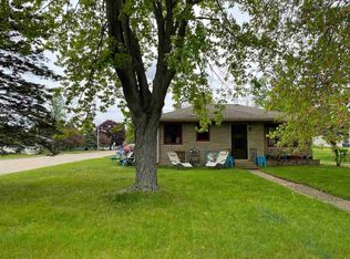 1702 Smith St, New London, WI 54961