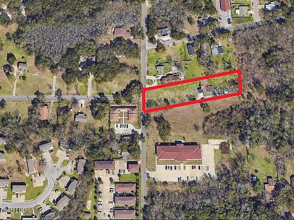 2nd image of 596 Tegarden Rd