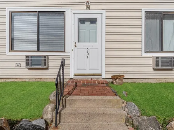 66 Girard Ave Unit 204, Newport, RI 02840