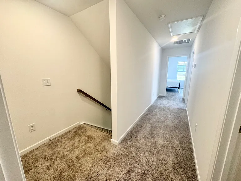 551 Seaborn Cir — Photo 25