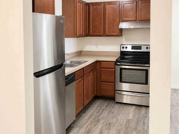 Crestview Apartments, 4415-4425 Hull Rd #17, Leslie, MI 49251