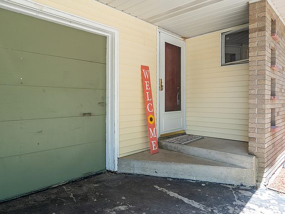 3rd image of 3301 Canal Ave SW