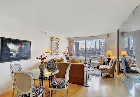2nd image of 630 1st Ave APT 28H