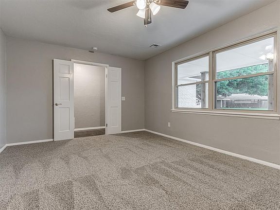 5th image of 306 NE 18th St