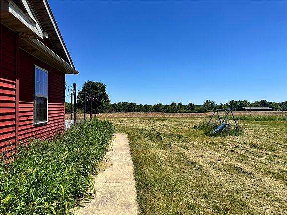 5th image of 22938 County Line Rd
