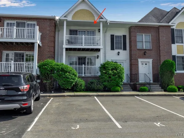920 Hopkins Rd APT J, Williamsville, NY 14221
