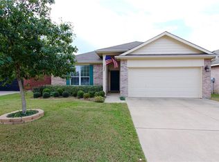 5024 Senator Dr, Fort Worth, TX 76244