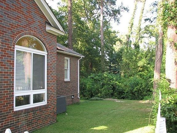 Side yard