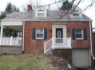 717 Irwin Dr, Pittsburgh, PA 15236