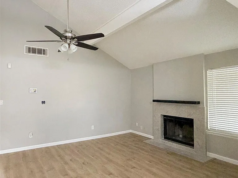 7202 S Dairy Ashford Rd — Photo 5
