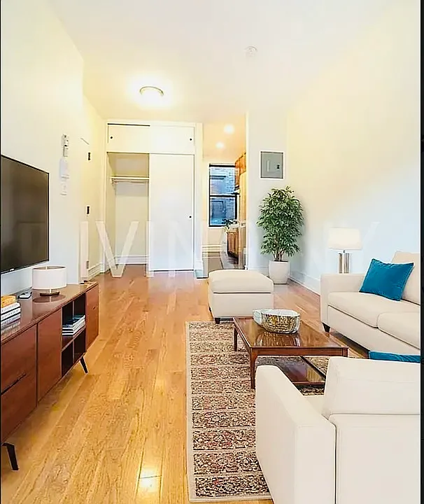167 W 83rd St #4A