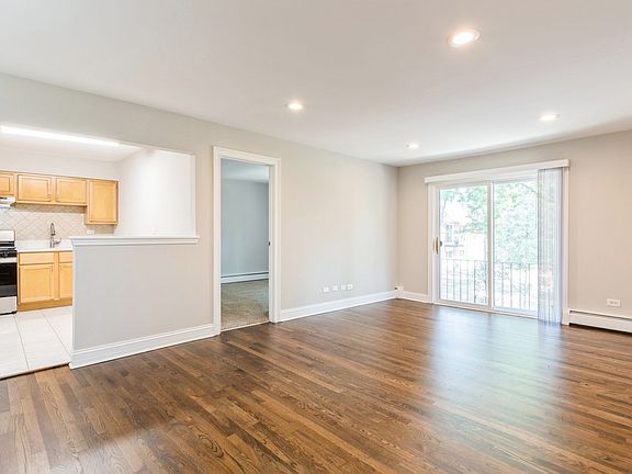 3rd image of 8912 Steven Dr APT 2f