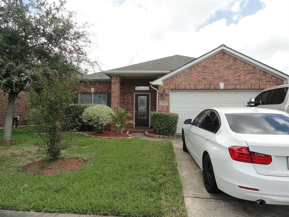 1st image of 12423 Carmel Dale Ln