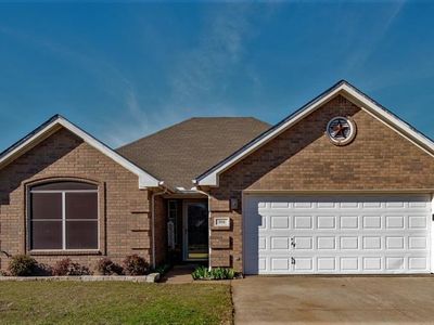 504 Olive St, Crowley, TX, 76036