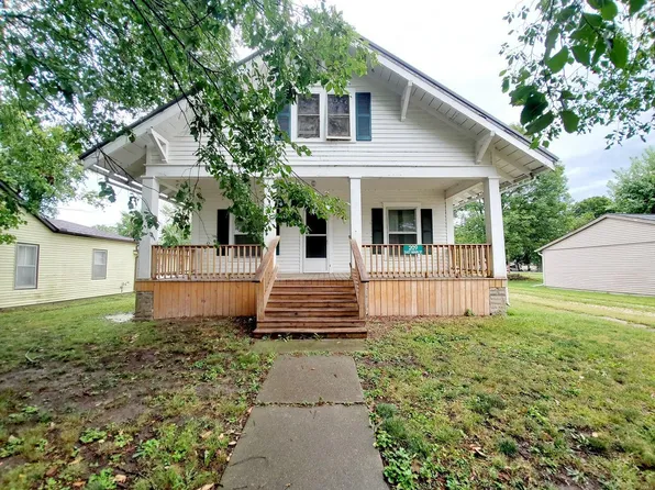 209 E Main St, Lewistown, MO 63452