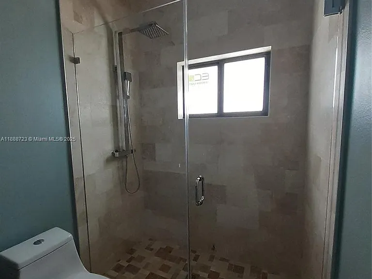 23 Jenny Ln — Photo 23