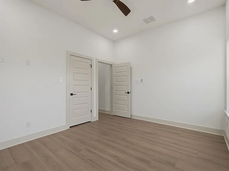 9819 Turnbow St #D — Photo 27
